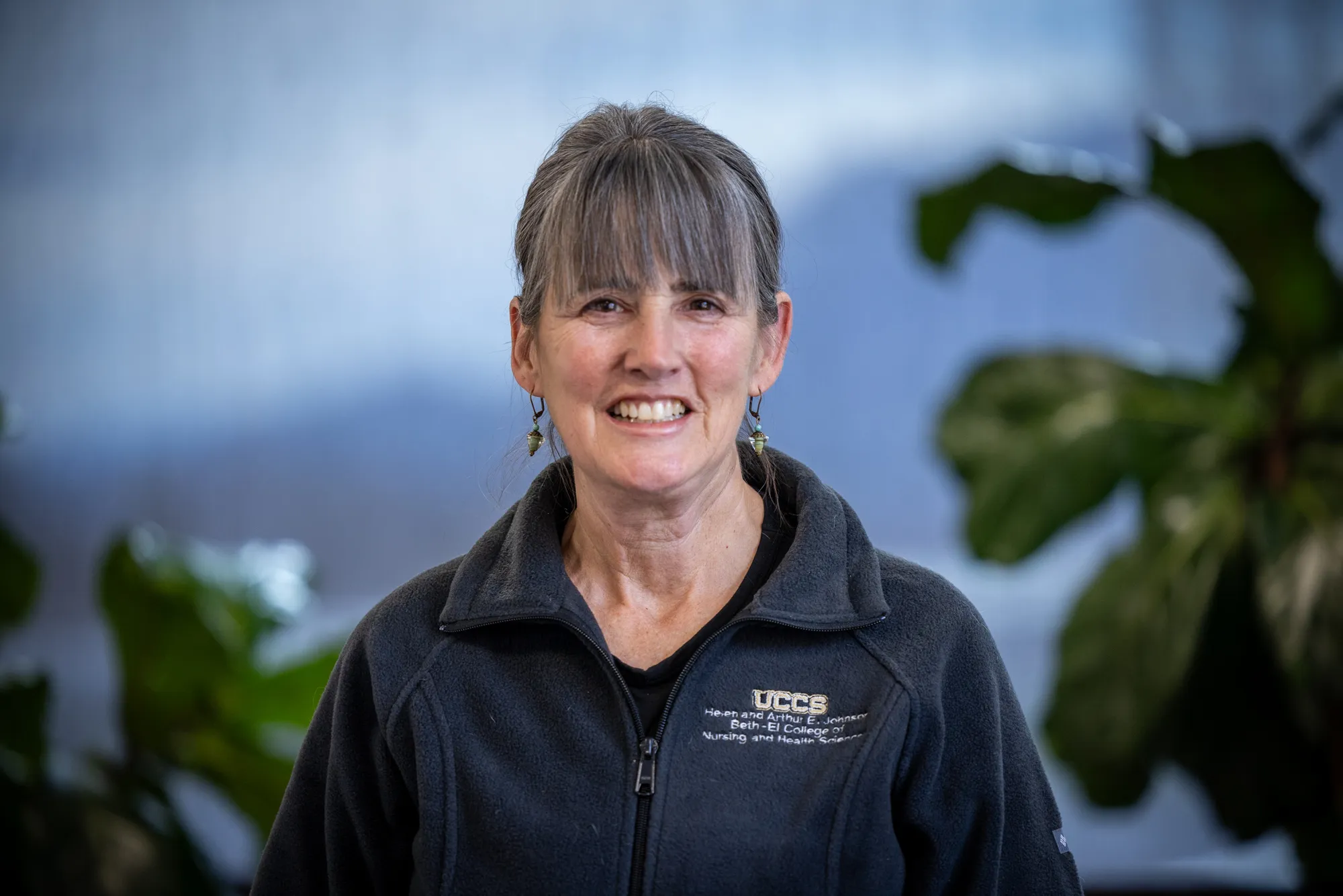 Debbie Schultze Headshot